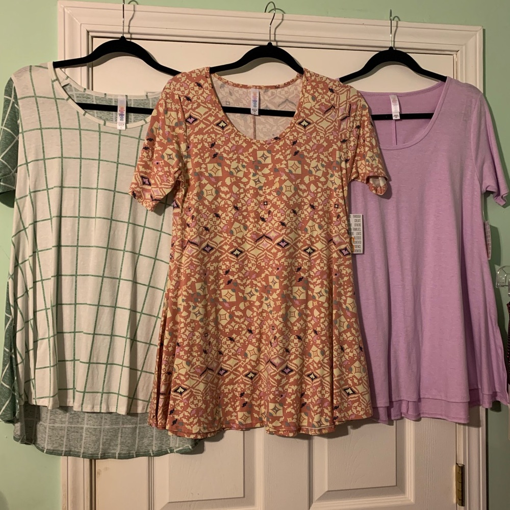 3 new LuLaRoe perfect tees, size XS